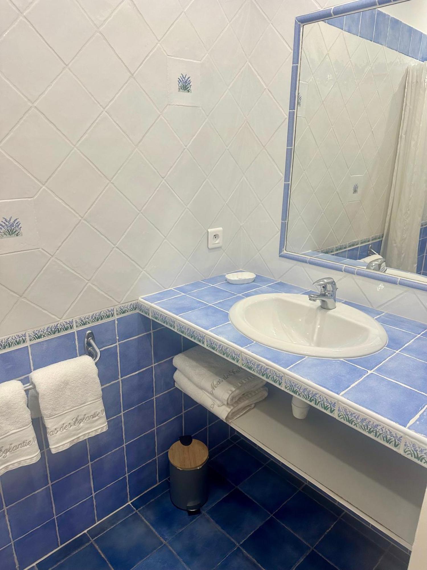 Le Mas Des Eglantiers Propiac Dış mekan fotoğraf
